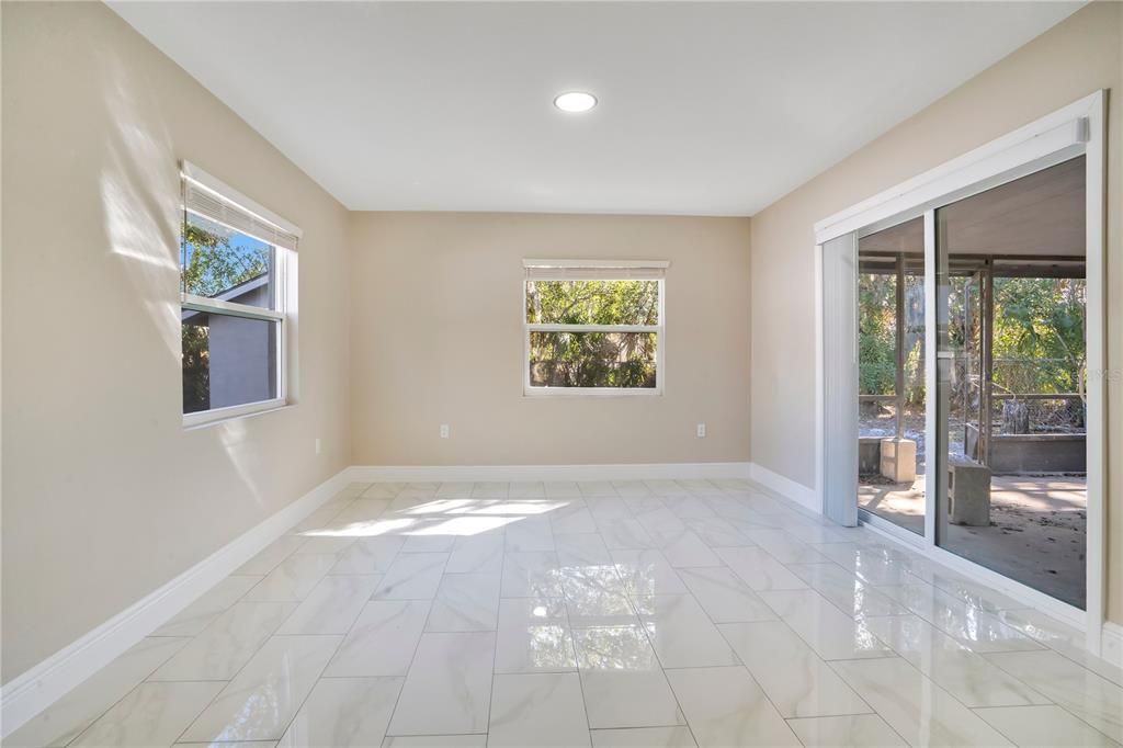 Active With Contract: $349,000 (4 beds, 1 baths, 1699 Square Feet)