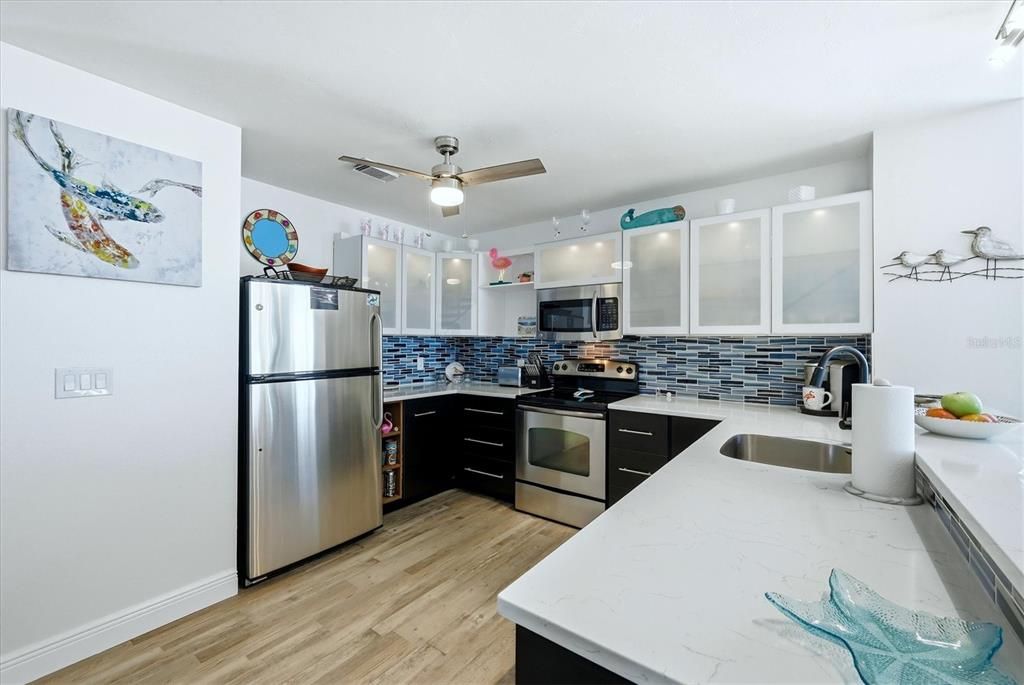 En Venta: $1,295,000 (2 camas, 2 baños, 1486 Pies cuadrados)