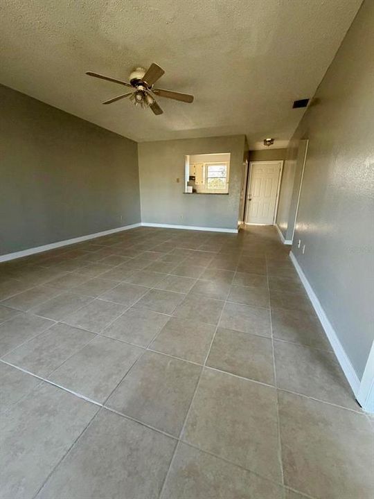 For Sale: $350,000 (4 beds, 0 baths, 1948 Square Feet)
