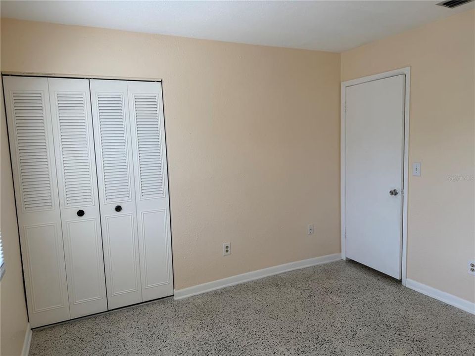 For Sale: $220,000 (3 beds, 1 baths, 1175 Square Feet)
