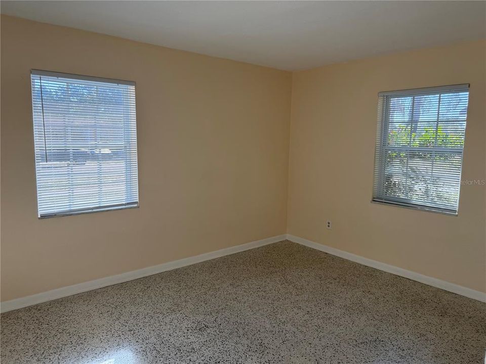 For Sale: $220,000 (3 beds, 1 baths, 1175 Square Feet)