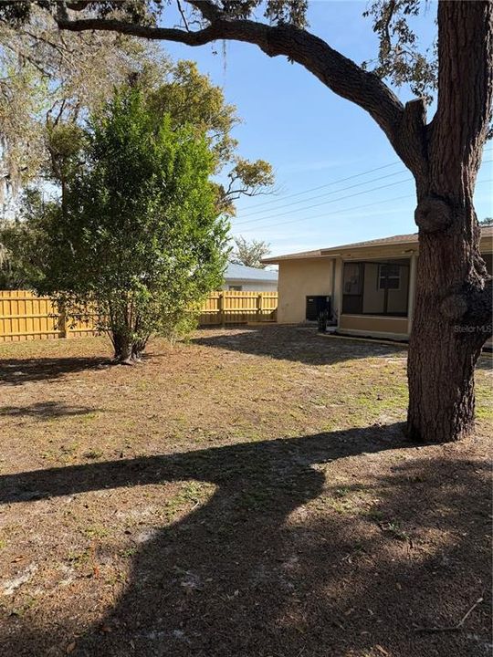 For Sale: $220,000 (3 beds, 1 baths, 1175 Square Feet)