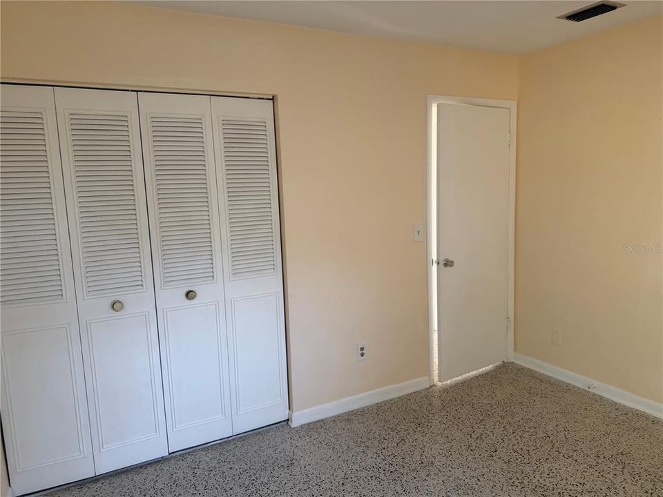 For Sale: $220,000 (3 beds, 1 baths, 1175 Square Feet)