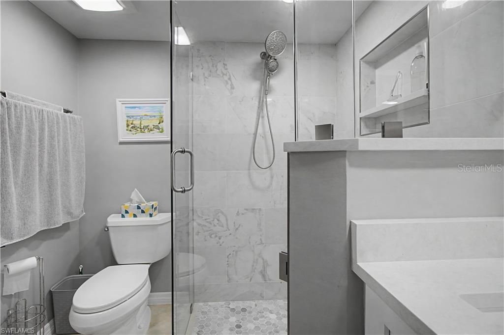 En Venta: $259,900 (2 camas, 2 baños, 1300 Pies cuadrados)