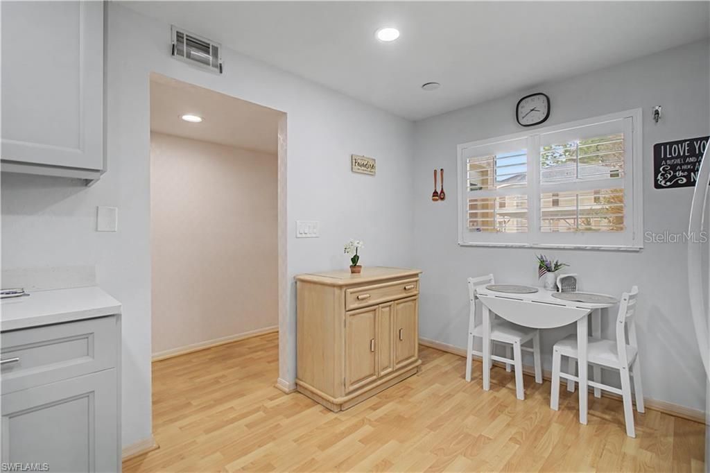 En Venta: $259,900 (2 camas, 2 baños, 1300 Pies cuadrados)