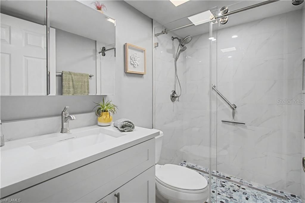 En Venta: $259,900 (2 camas, 2 baños, 1300 Pies cuadrados)