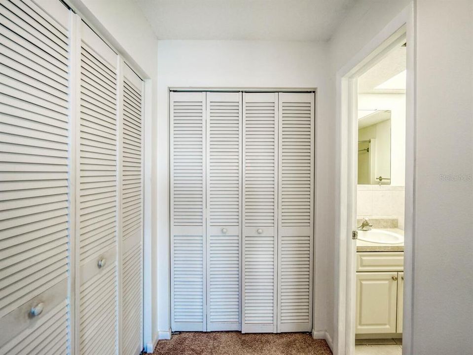 For Rent: $1,700 (2 beds, 2 baths, 1050 Square Feet)