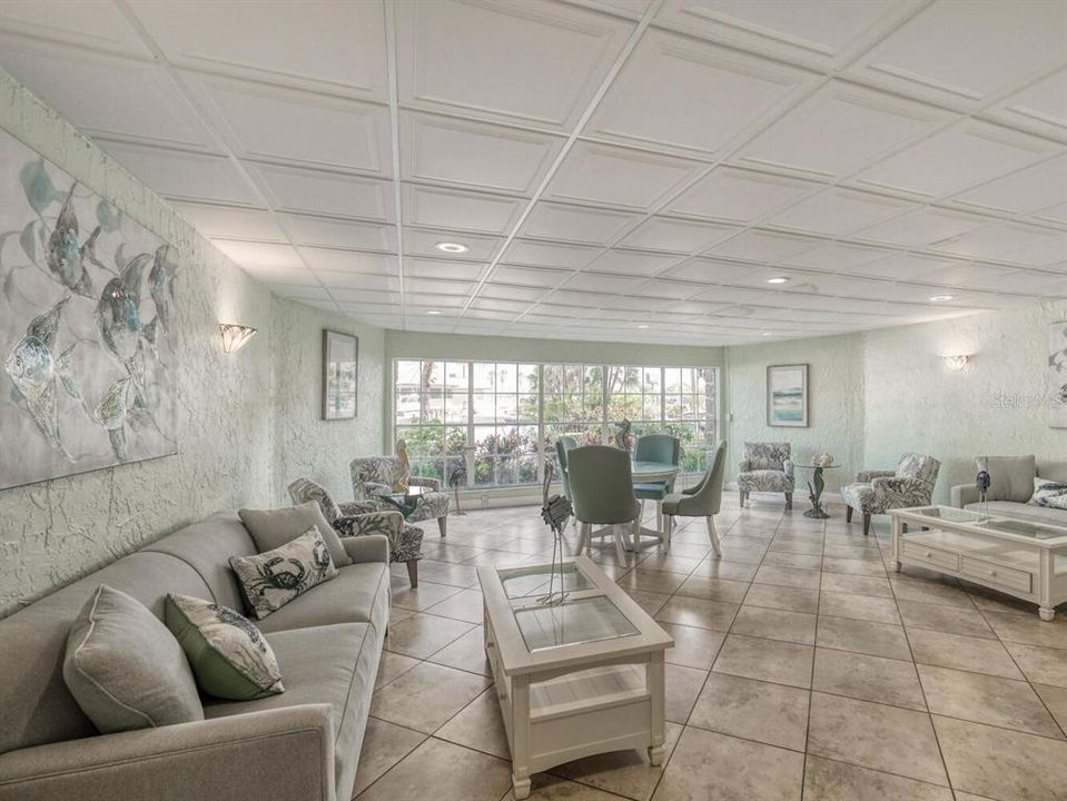For Rent: $1,700 (2 beds, 2 baths, 1050 Square Feet)