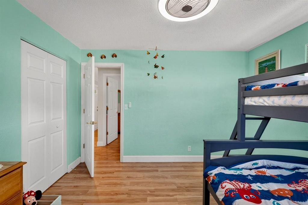 For Sale: $1,150,000 (3 beds, 2 baths, 1907 Square Feet)