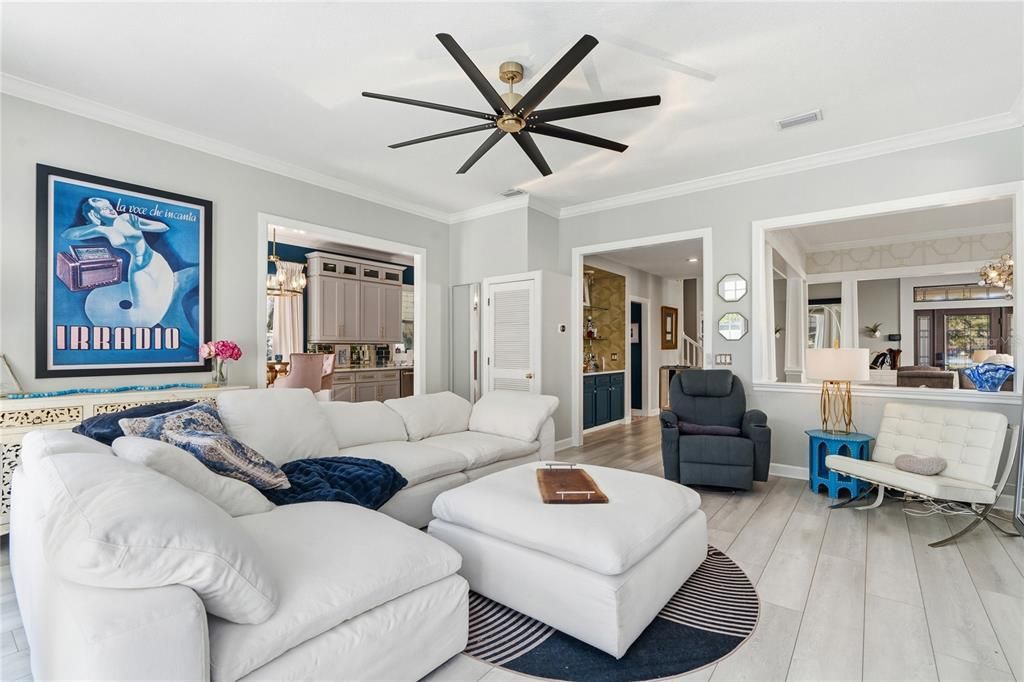 For Rent: $15,000 (4 beds, 3 baths, 3207 Square Feet)