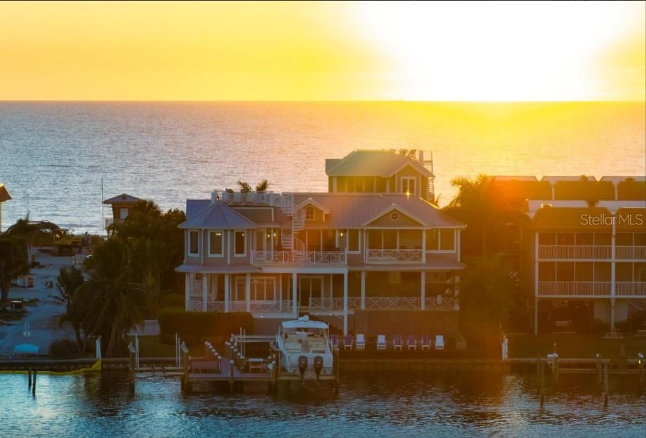 待售: $7,985,000 (7 贝兹, 5 浴室, 6000 平方英尺)