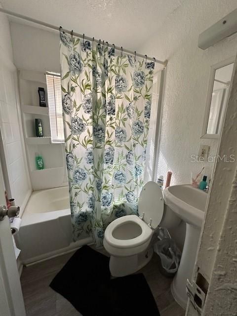 For Sale: $153,980 (4 beds, 2 baths, 1091 Square Feet)