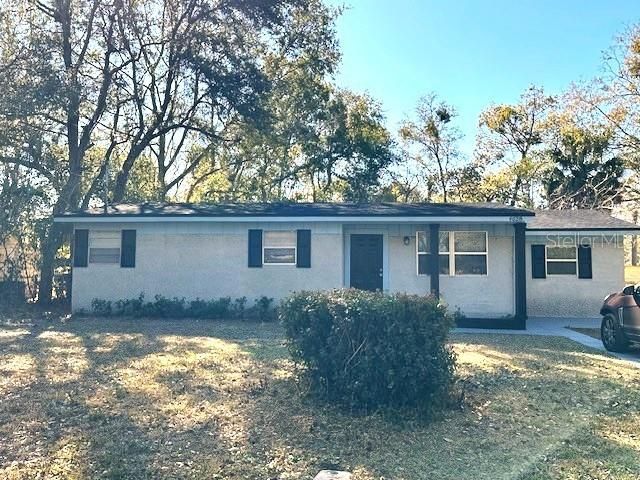 For Sale: $153,980 (4 beds, 2 baths, 1091 Square Feet)