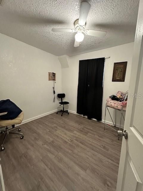For Sale: $153,980 (4 beds, 2 baths, 1091 Square Feet)