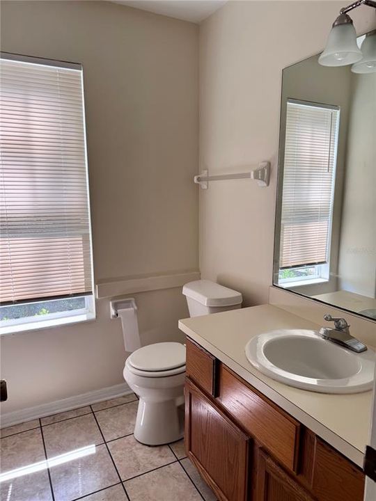 出租: $1,750 (2 贝兹, 2 浴室, 1102 平方英尺)