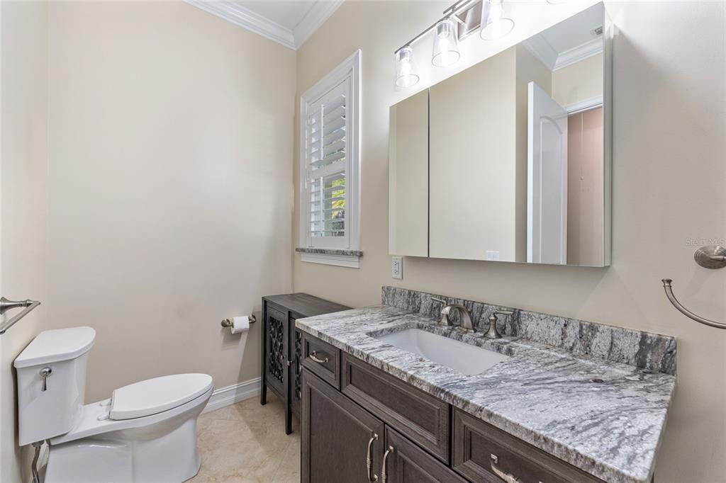 En Venta: $1,599,999 (4 camas, 3 baños, 2790 Pies cuadrados)