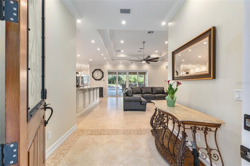 En Venta: $1,599,999 (4 camas, 3 baños, 2790 Pies cuadrados)