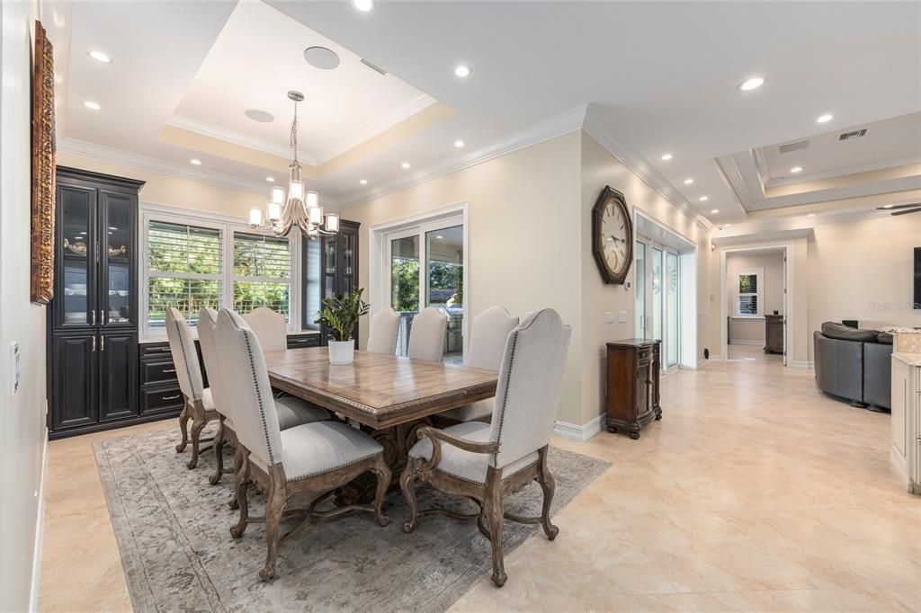 En Venta: $1,599,999 (4 camas, 3 baños, 2790 Pies cuadrados)