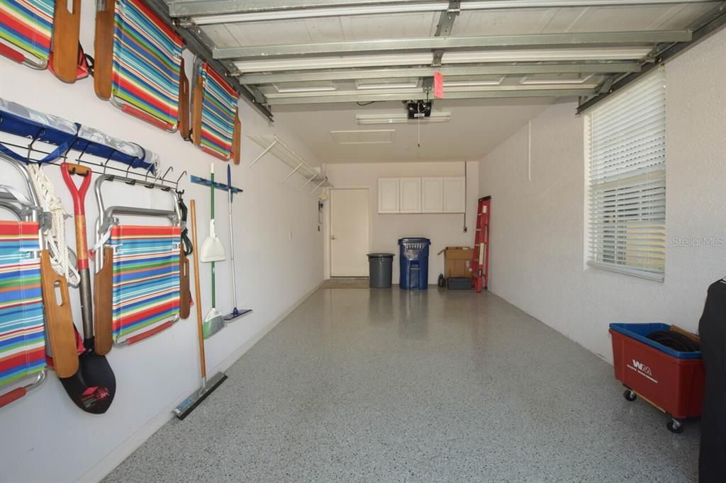 Activo con contrato: $295,000 (2 camas, 2 baños, 1800 Pies cuadrados)