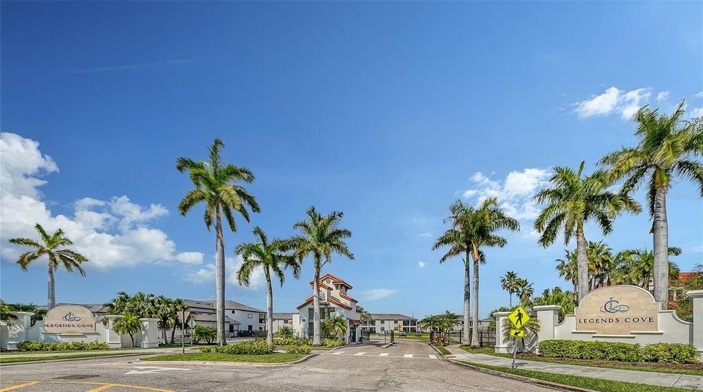 For Sale: $370,000 (3 beds, 2 baths, 1741 Square Feet)