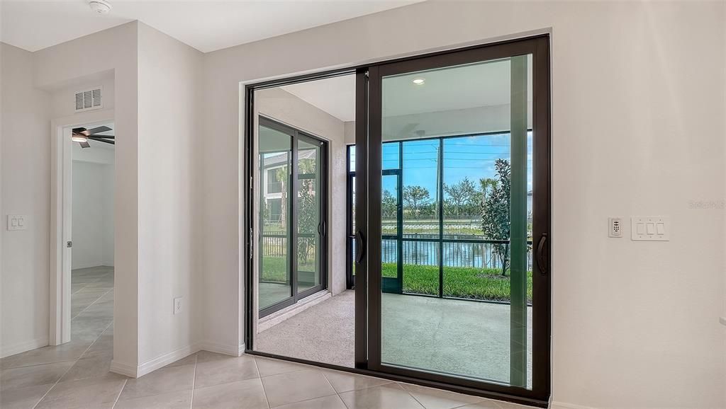 For Sale: $370,000 (3 beds, 2 baths, 1741 Square Feet)