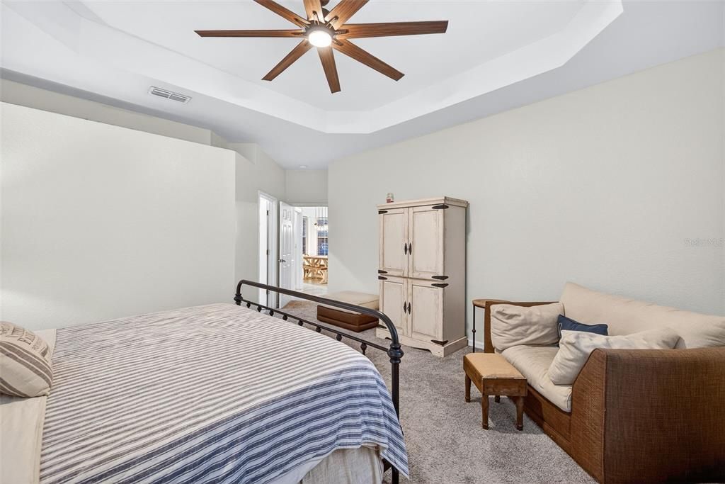 For Sale: $1,174,000 (3 beds, 2 baths, 2080 Square Feet)