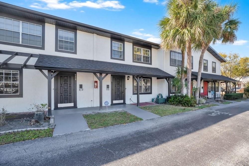 Active With Contract: $185,000 (3 beds, 1 baths, 1133 Square Feet)