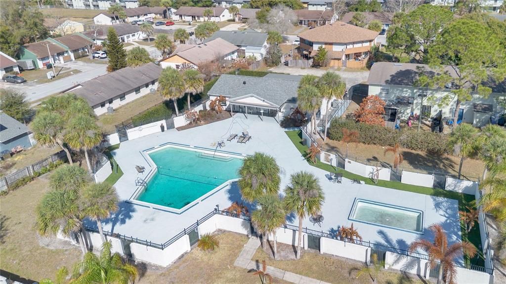 Active With Contract: $185,000 (3 beds, 1 baths, 1133 Square Feet)