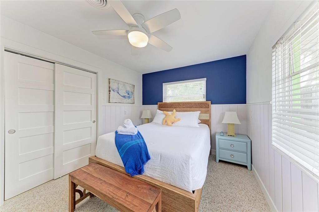 For Sale: $1,190,000 (2 beds, 2 baths, 1132 Square Feet)