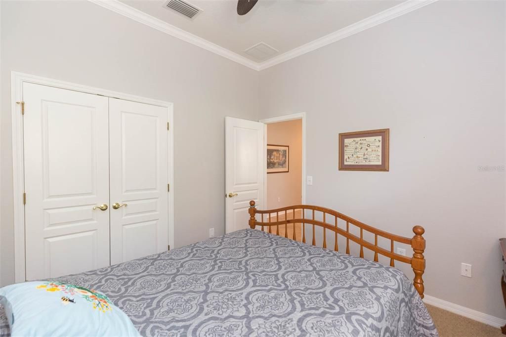 Activo con contrato: $614,500 (4 camas, 3 baños, 2749 Pies cuadrados)