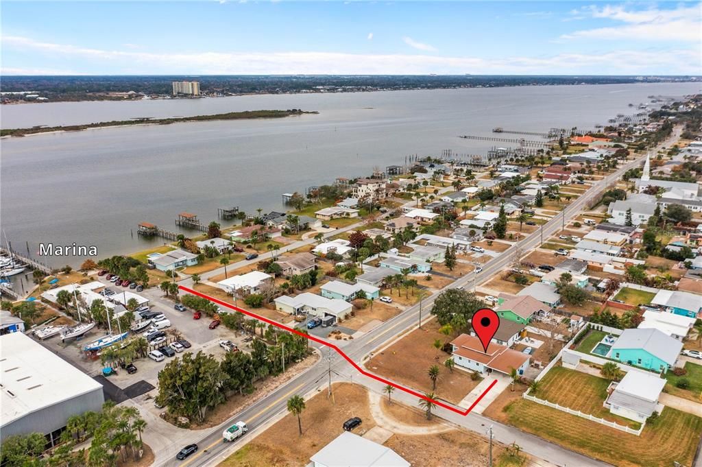 Active With Contract: $459,000 (3 beds, 2 baths, 1296 Square Feet)