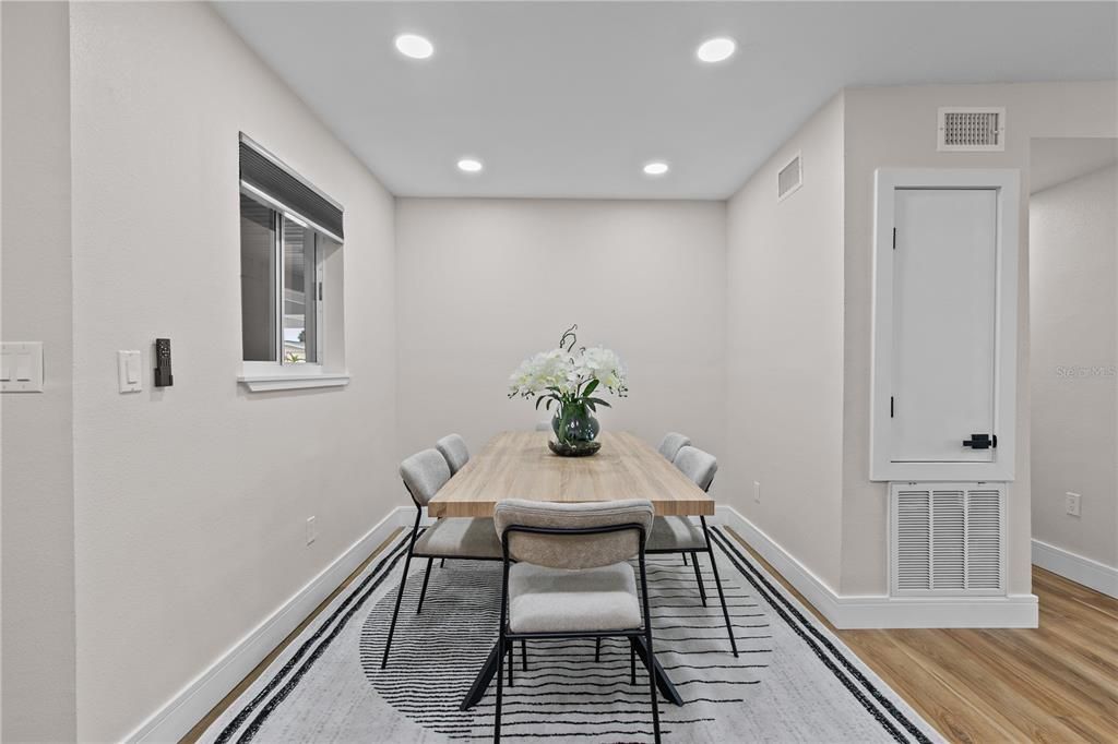 Active With Contract: $459,000 (3 beds, 2 baths, 1296 Square Feet)