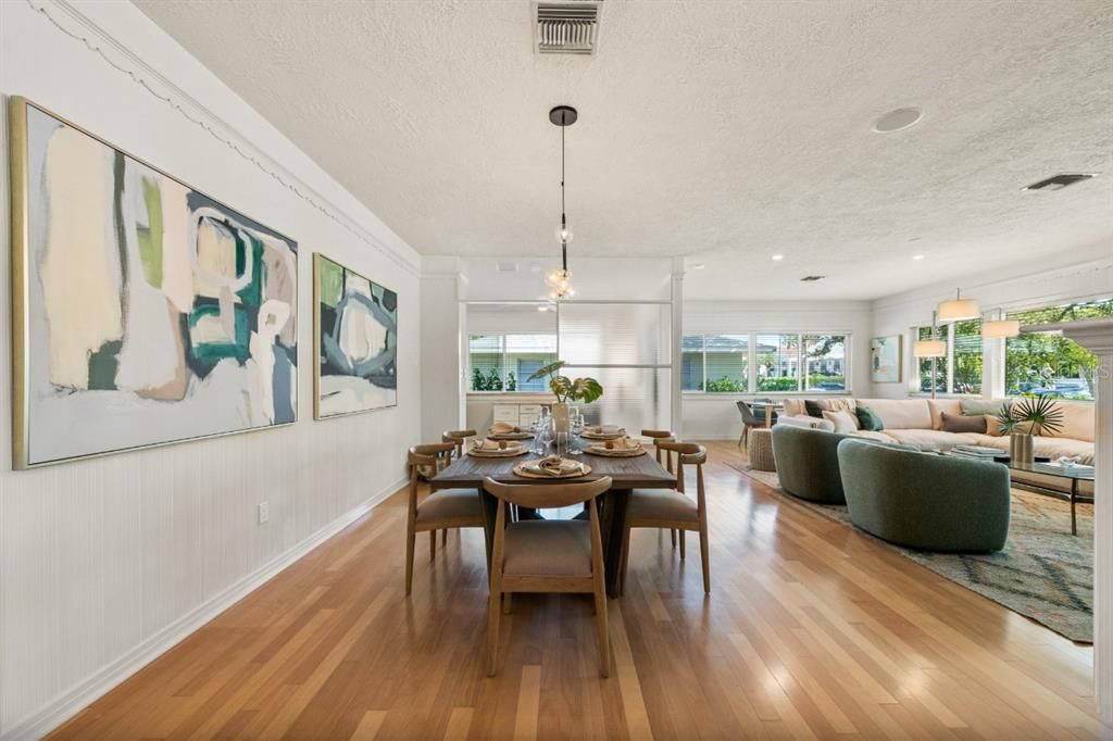 For Sale: $2,500,000 (3 beds, 2 baths, 2206 Square Feet)