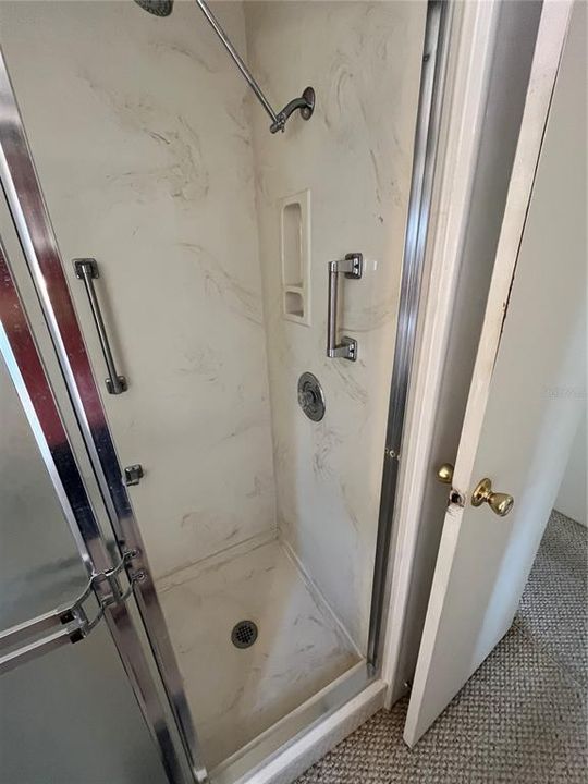 For Sale: $99,000 (2 beds, 2 baths, 1056 Square Feet)