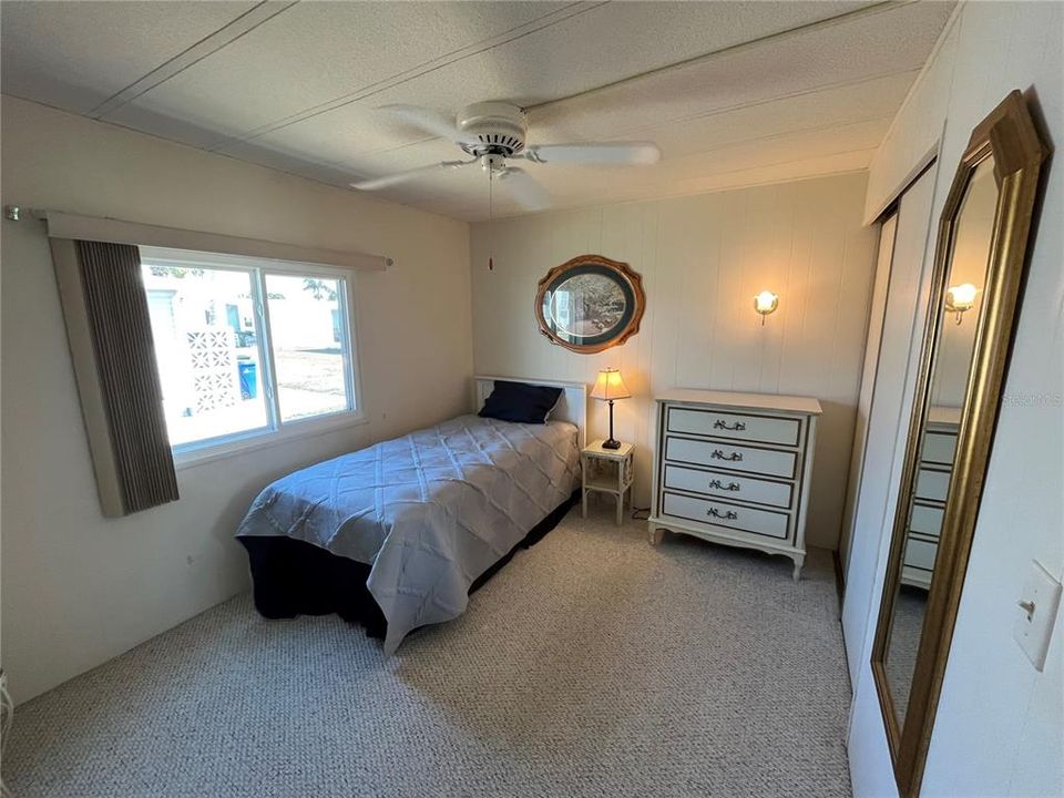 For Sale: $99,000 (2 beds, 2 baths, 1056 Square Feet)