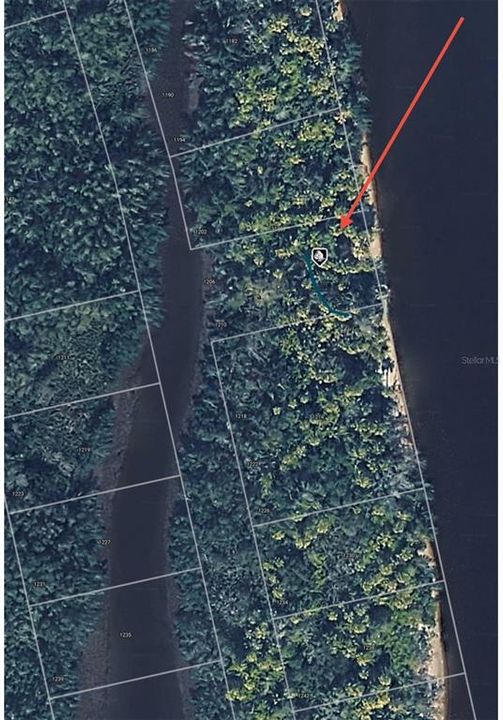 На продажу: $15,900 (0.28 acres)
