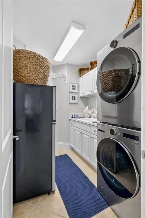 For Sale: $529,000 (2 beds, 2 baths, 1847 Square Feet)