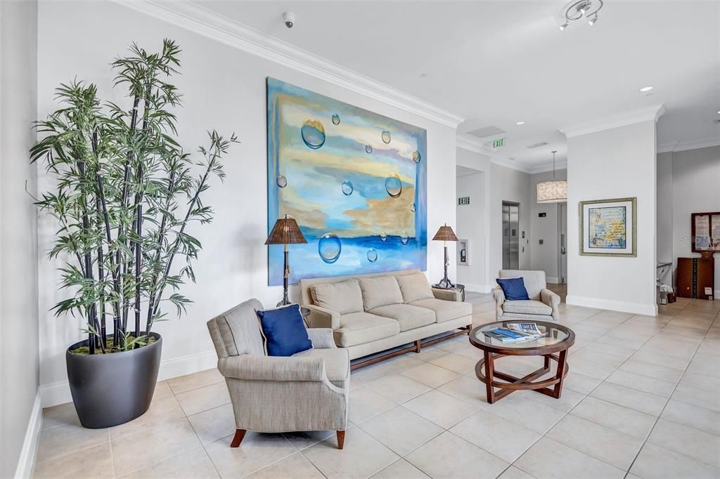 For Sale: $529,000 (2 beds, 2 baths, 1847 Square Feet)