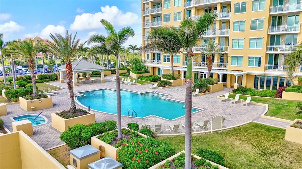 For Sale: $529,000 (2 beds, 2 baths, 1847 Square Feet)