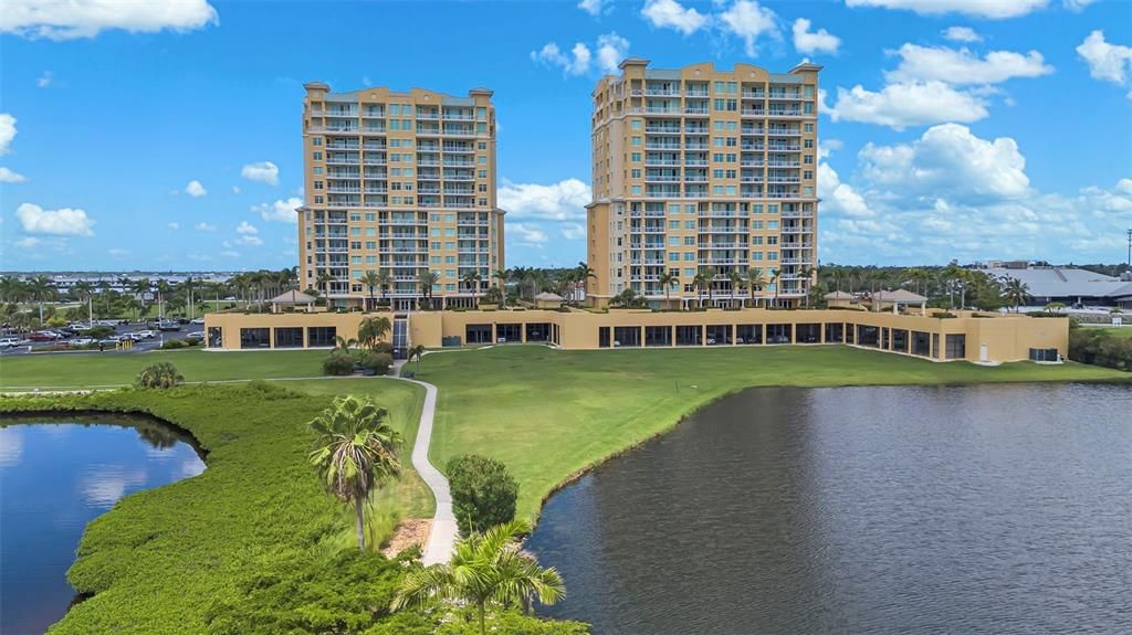 For Sale: $529,000 (2 beds, 2 baths, 1847 Square Feet)