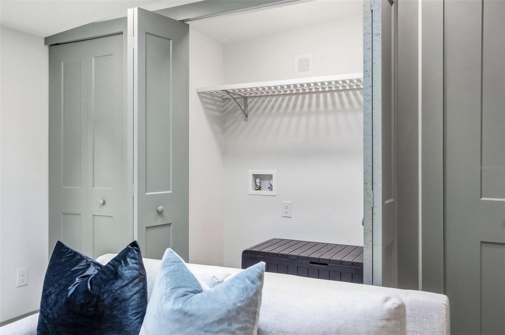 Active With Contract: $549,000 (3 beds, 2 baths, 1362 Square Feet)