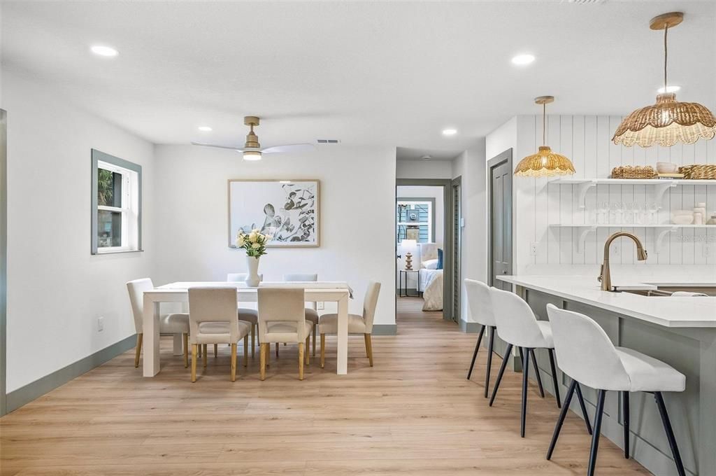 Active With Contract: $549,000 (3 beds, 2 baths, 1362 Square Feet)