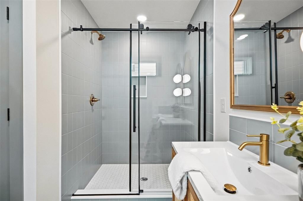 Active With Contract: $549,000 (3 beds, 2 baths, 1362 Square Feet)