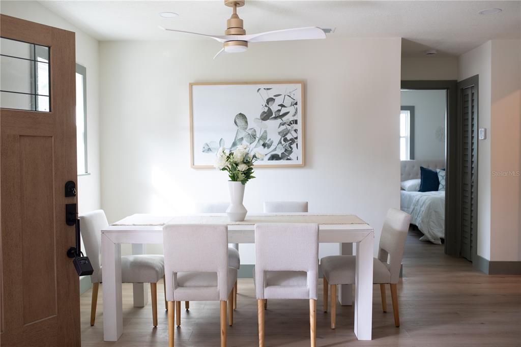 Active With Contract: $549,000 (3 beds, 2 baths, 1362 Square Feet)