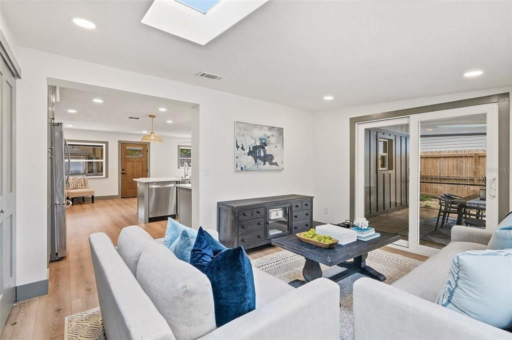 Active With Contract: $549,000 (3 beds, 2 baths, 1362 Square Feet)