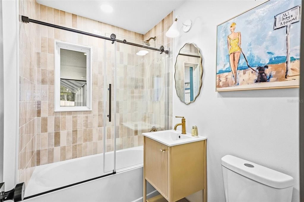 Active With Contract: $549,000 (3 beds, 2 baths, 1362 Square Feet)