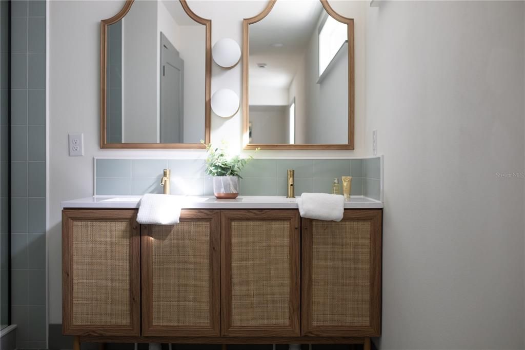 Active With Contract: $549,000 (3 beds, 2 baths, 1362 Square Feet)