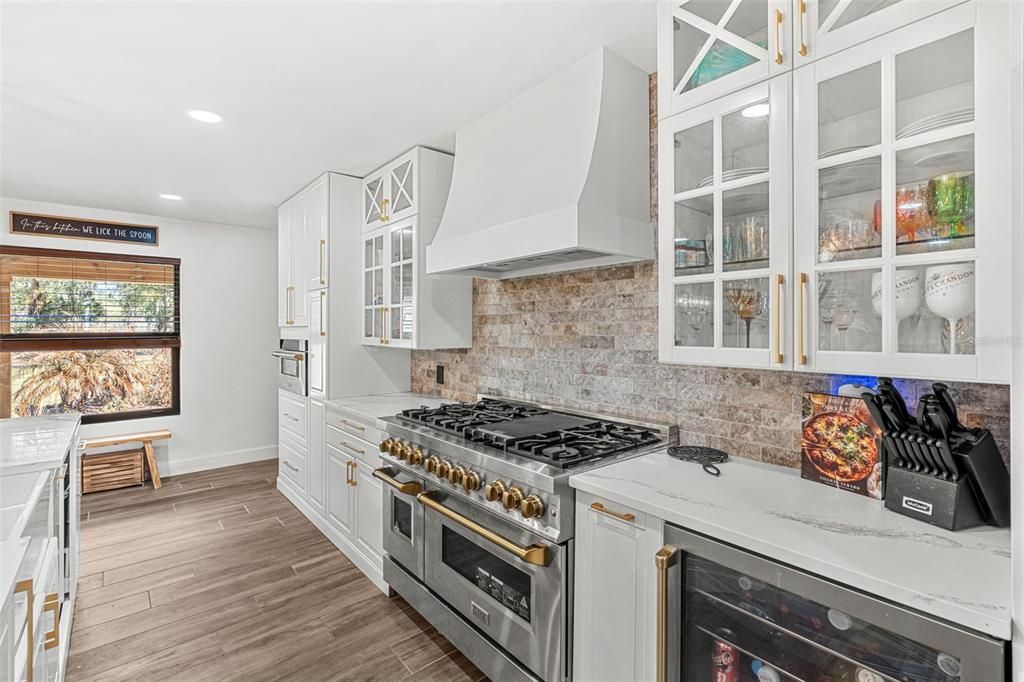 En Venta: $1,999,999 (6 camas, 3 baños, 3629 Pies cuadrados)