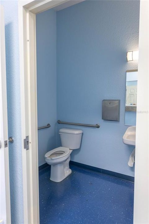 For Sale: $32,166 (0 beds, 0 baths, 5167 Square Feet)