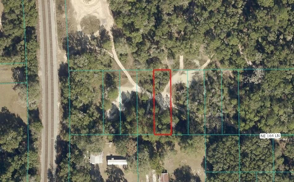 На продажу: $9,500 (0.23 acres)
